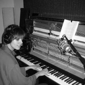 Holly Marilyn Solem piano.jpg