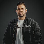 DG_Low_4-Cropped.jpg