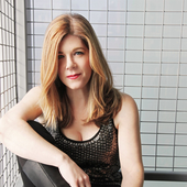 Dar Williams – profile pic.png