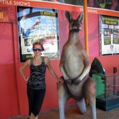 Cristina & kangaroo
