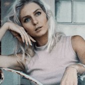 Olivia De Melo.jpg