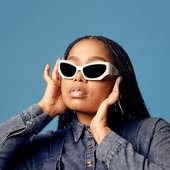 https___hypebeast.com_image_2023_08_sunglass-hut-find-every-shade-of-you-shekhinah-youngstacpt-campaign-7.jpg