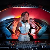 Anna Sunnet (DJ Sunnet)