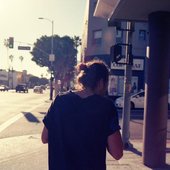 Matt Corby - Walking the streets of sunny LA
