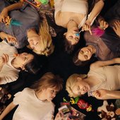 NMIXX(엔믹스) “Fe3O4: STICK OUT” Visual Film: RUBBER BALL SWAG