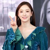 Lee-Da-Hee-instagram-com-2.jpg