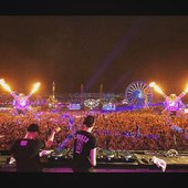 SKisM b2b LAXX @ EDC Las Vegas 2015