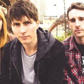 floodhounds-band-press-shot-2019-650x380-1xbc08fmmbk6y1xmkv33tccz6lik0yzy2uu80edpph5w.jpg