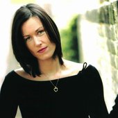 Katriona Taylor 3