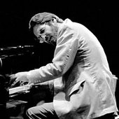 220px-Bill_Evans.jpg