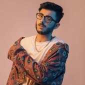 carryminati.jpg