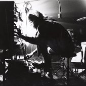 Klaus Dinger at NEU! 72 live