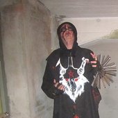 DWELLER OF ENDLESSE GRAEVES, HE WHO IS WYTHOWT NAYME AND DEVYLL'S SPEARE