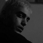 XW01.jpg