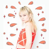 Cherry Glazerr.