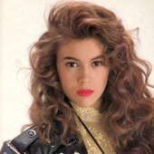Alyssa Milano