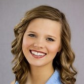 225full-molly-kate-kestner.jpg