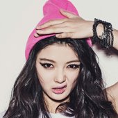 Kim Yoojung