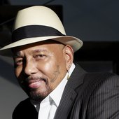 aaron neville.jpg