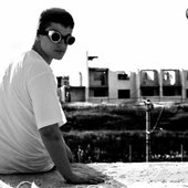 Look Free photo 2