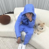 🐶