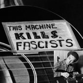 Guthrie_guitar_this_machine_kills_fascists.jpg