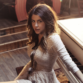 Jillette Johnson PNG