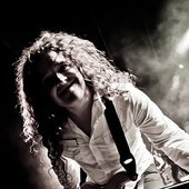 by Caroline Traitler