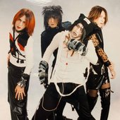 75326-zxs-group-photo-for-spiral-code.jpg