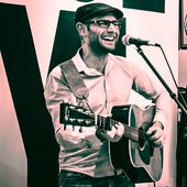 Pete Falloon live