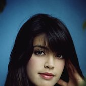  Phoebe Cates