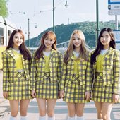 LOOΠΔ / yyxy