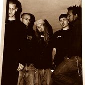 363483promo_pic06.jpg