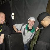 Darri with two of his closest associates, Dj Rampage and Dj Premier.