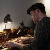 Pad-Studio_Select-10-1-2048x1365-1.jpg