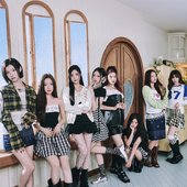 The 1st Mini Album 【FOCUS】