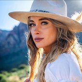 Lexi Tucker