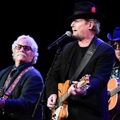 Roger McGuinn, Chris Hillman and Marty Stuart LIVE