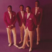 Smokey Robinson and The Miracles_41.JPG