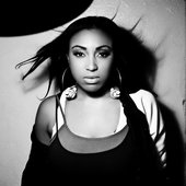 chanee blk n wht