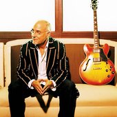 Larry Carlton_11.JPG