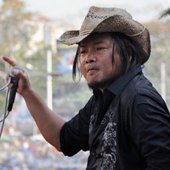 ဇော်ဝင်းထွဋ်