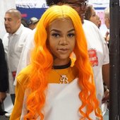 mollybrazy.jpg