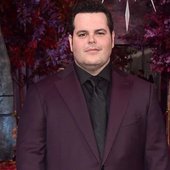 Josh Gad