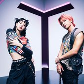 Lisa and TAEYANG