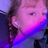 emellyx 的头像