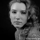 emily-headshot