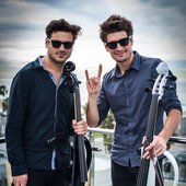 2cellos