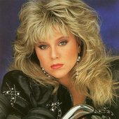 Samantha Fox