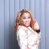 Lady-Zamar.jpg